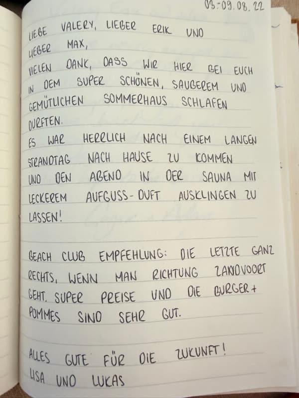 Long handwritten German guestbook note thanking the hosts for the clean summer house, the sauna after the beach and a beach-club recommendation.